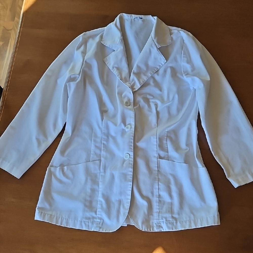 Women's Cotton Lab Coat Size Medium Large